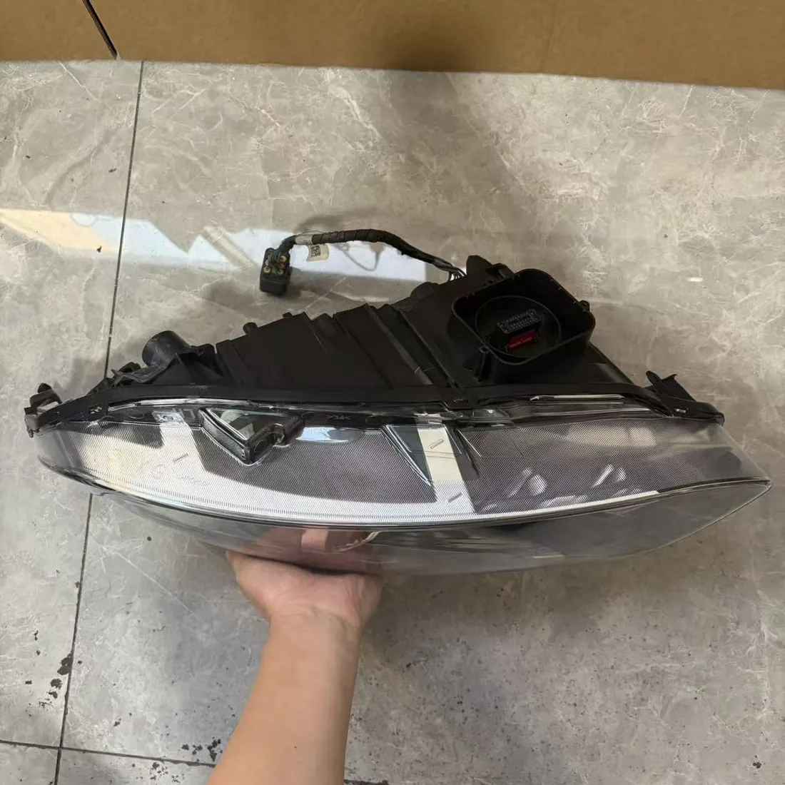 Volvo XC60 2014-2017 LH Active Bi-Xenon ABL Headlight 31395896 thumbnail 7
