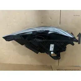 Volvo XC60 II 2021-2024 Right MID LED Headlight ZKW 32337379 thumbnail 7