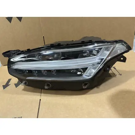 Volvo XC90 II 2019-2021 Left Full LED Active High Beam Headlight 32342482