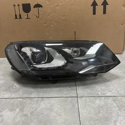 VW Touareg 7P 2011-2014 Right AFS Bi-Xenon LED Headlight 7P1941034