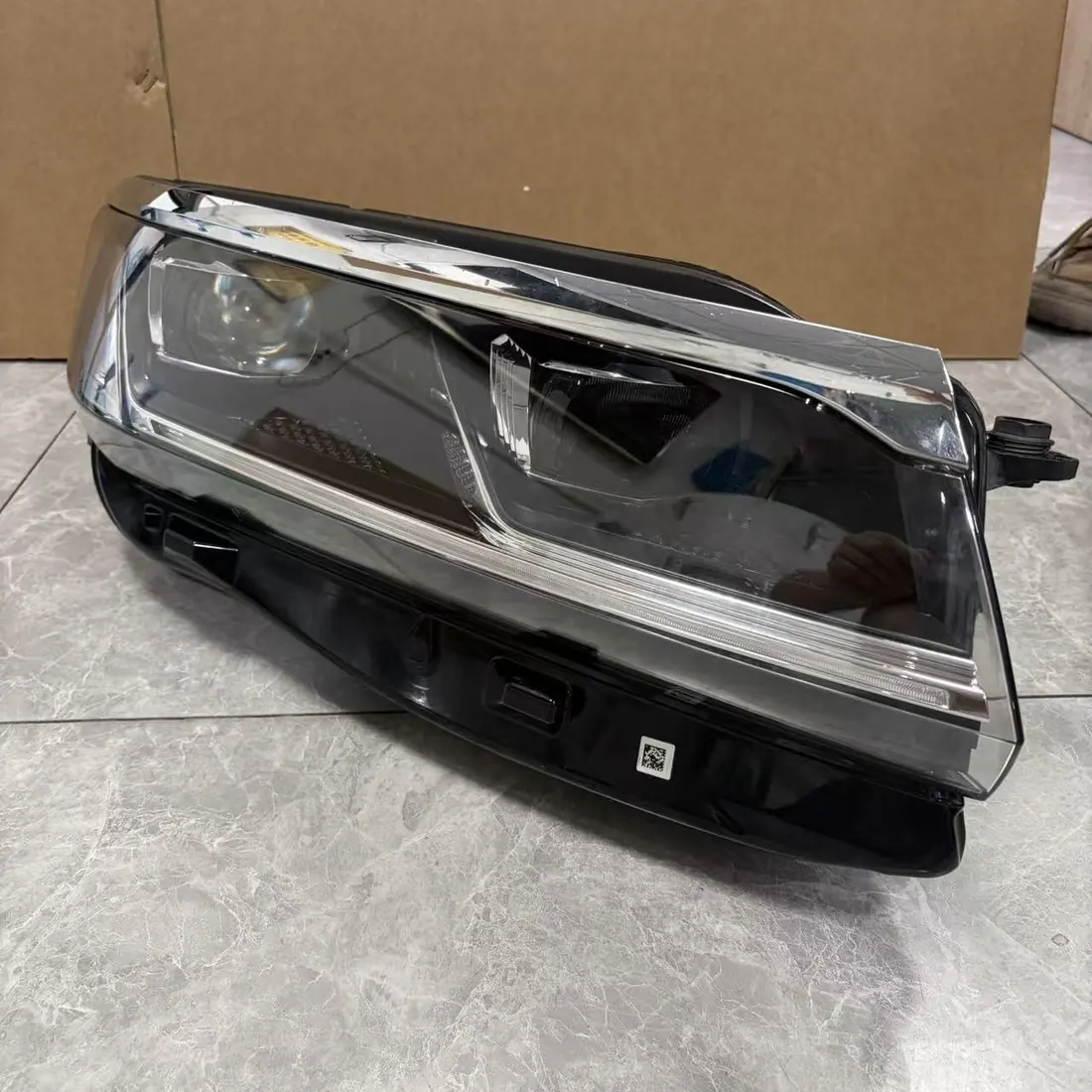 VW Touareg III CR Right Full LED AFS Headlight 761941036B No Modules thumbnail 6